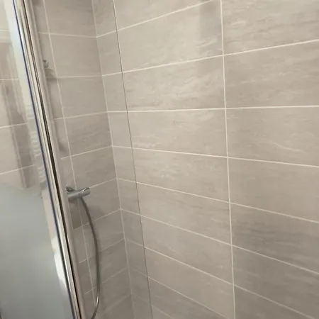 La Grand Cour Nyaraló